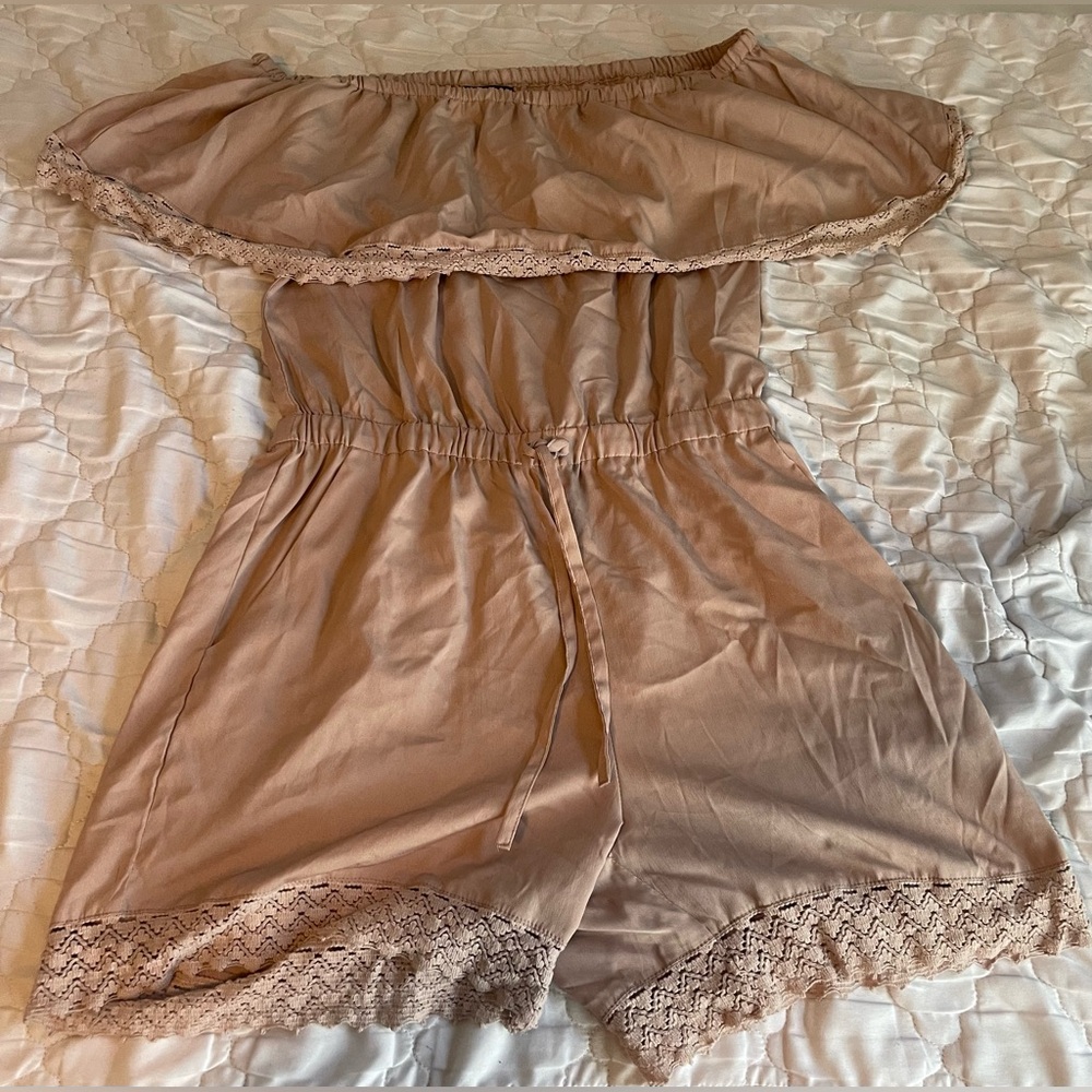 Chic Tan Textured Jumpsuit for Effortless Style